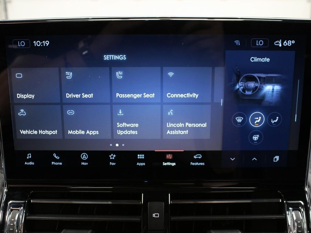 2023 Lincoln Navigator Reserve 4WD 7 Passenger Fond du Lac WI
