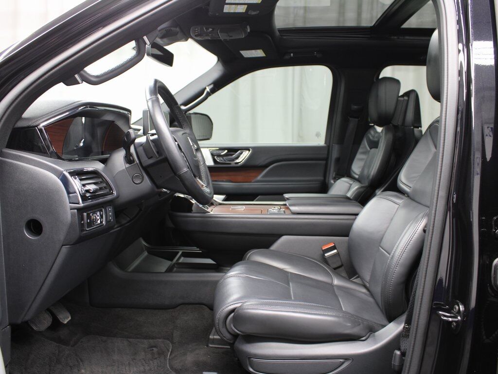 2023 Lincoln Navigator Reserve 4WD 7 Passenger Fond du Lac WI