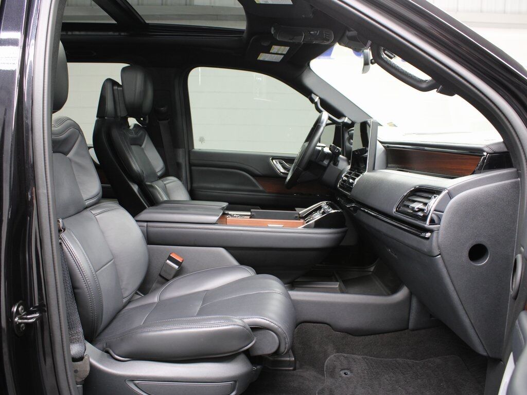 2023 Lincoln Navigator Reserve 4WD 7 Passenger Fond du Lac WI
