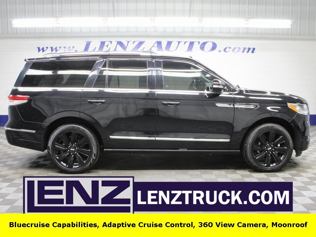2023 Lincoln Navigator Reserve 4WD 7 Passenger Fond du Lac WI