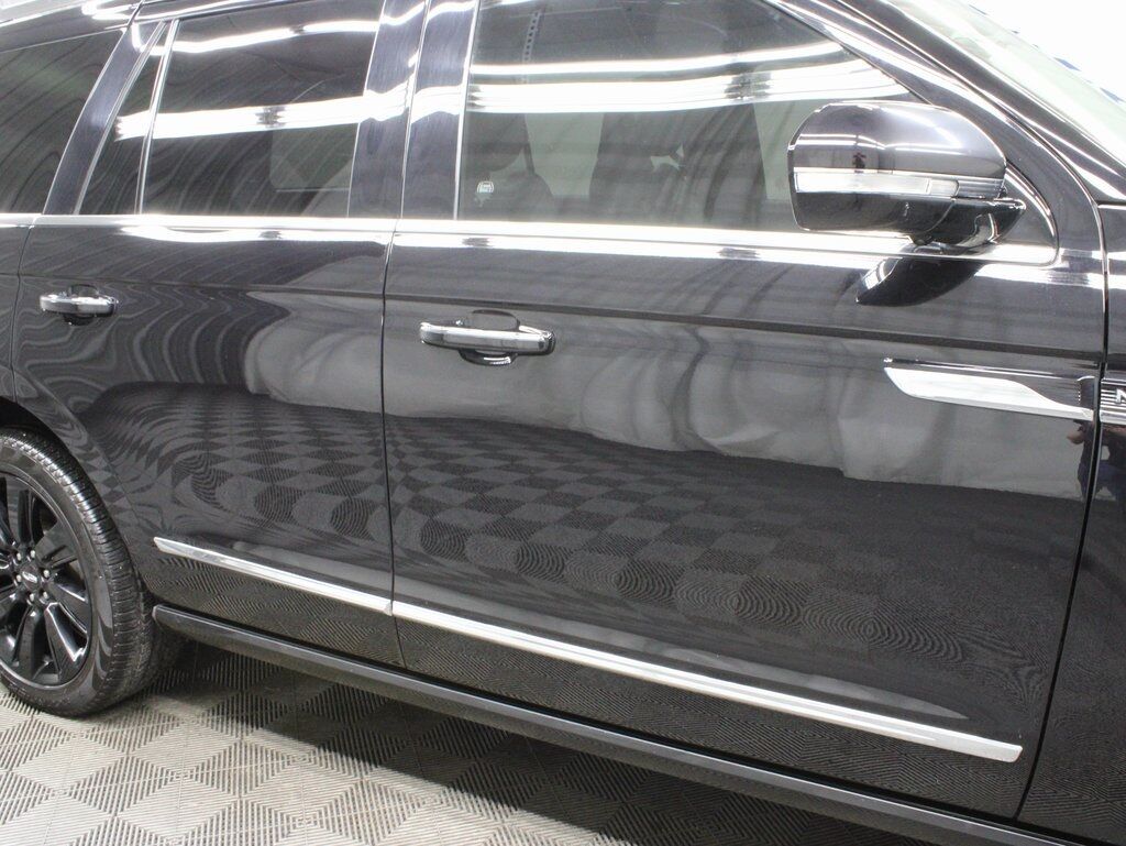 2023 Lincoln Navigator Reserve 4WD 7 Passenger Fond du Lac WI