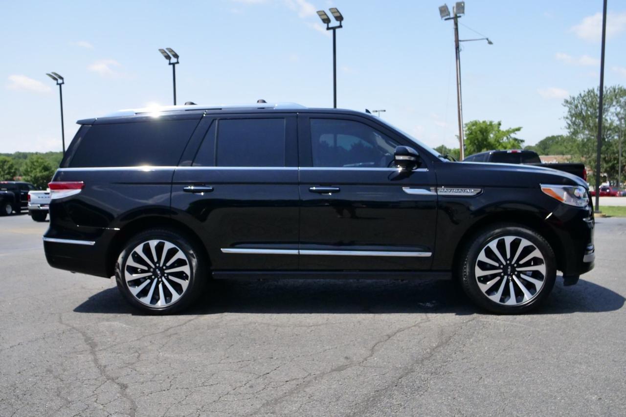 2023 Lincoln Navigator Reserve / 4WD / Rear Cooled Seats / Massage Seats! Lincolnton NC