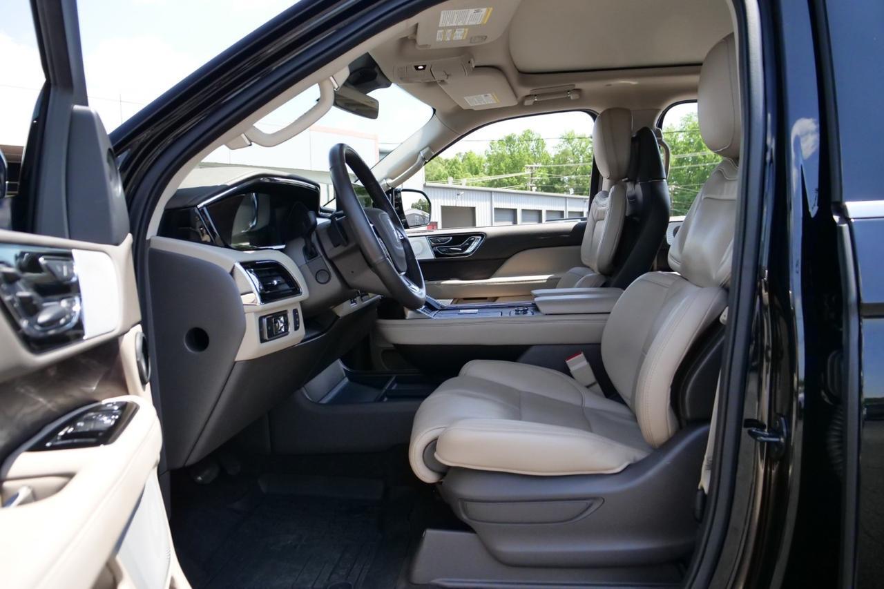 2023 Lincoln Navigator Reserve / 4WD / Rear Cooled Seats / Massage Seats! Lincolnton NC