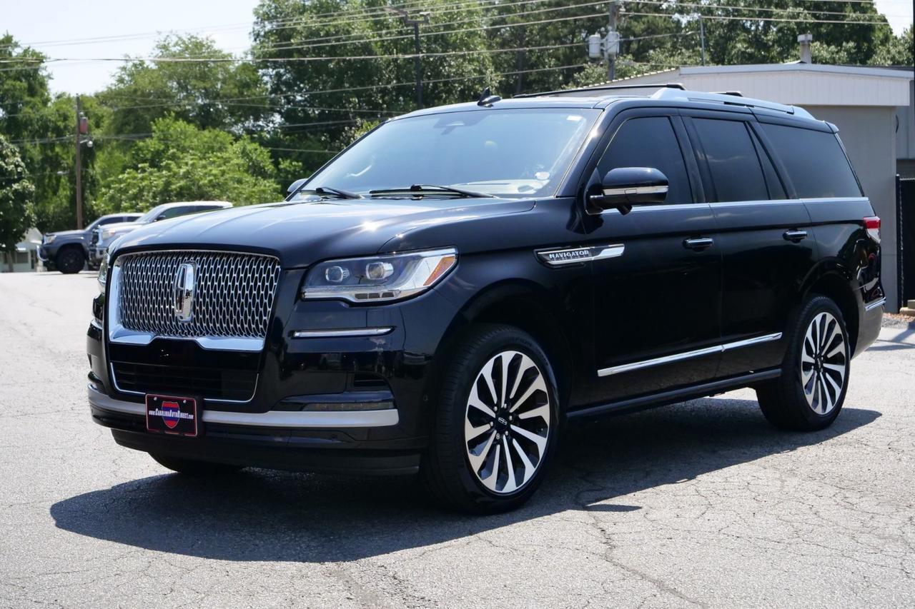2023 Lincoln Navigator Reserve / 4WD / Rear Cooled Seats / Massage Seats! Lincolnton NC