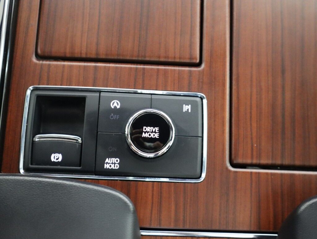 2023 Lincoln Navigator Reserve 4x4 w/Monochromatic Pkg Maumee OH