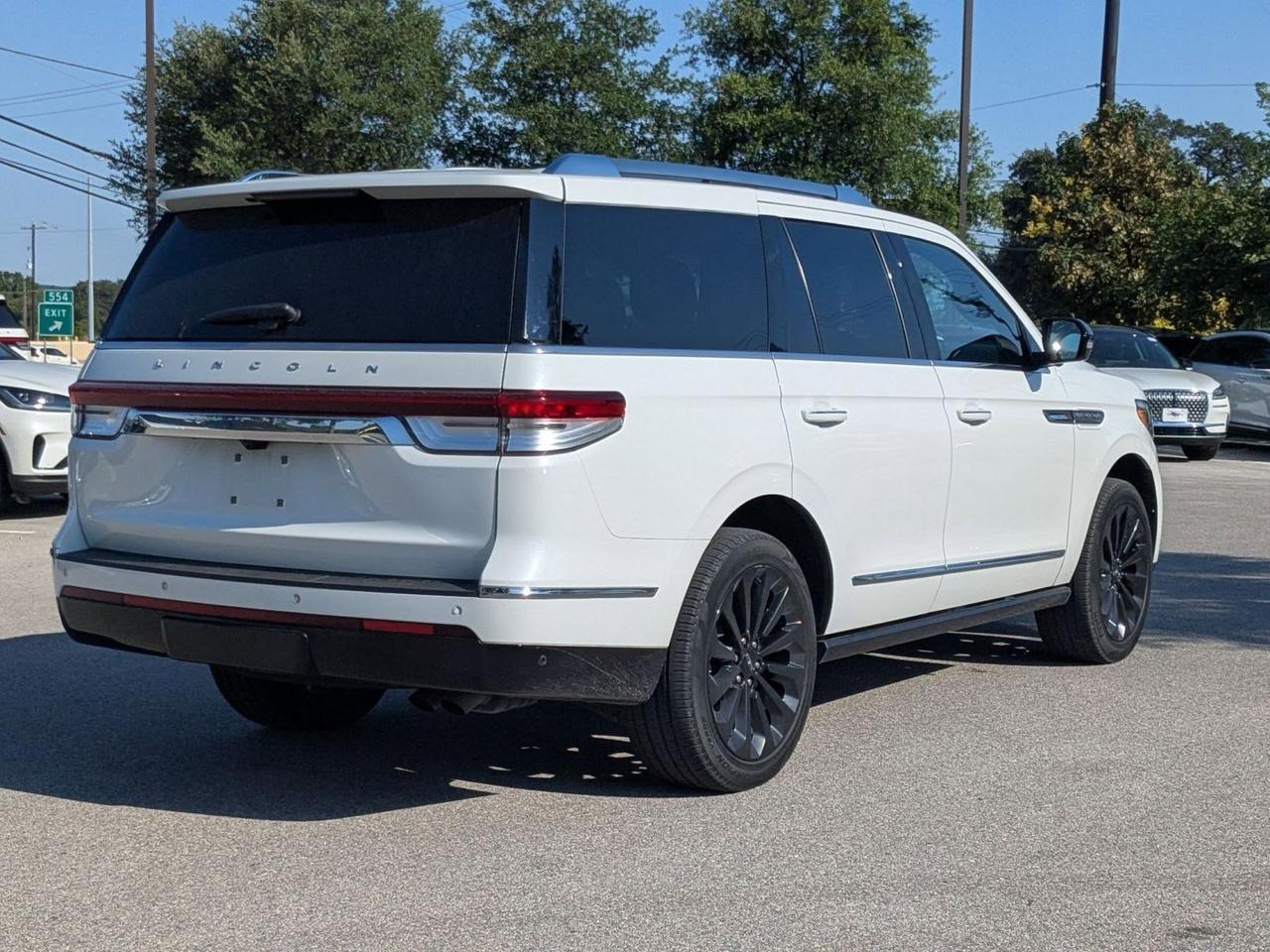 2023 Lincoln Navigator Reserve