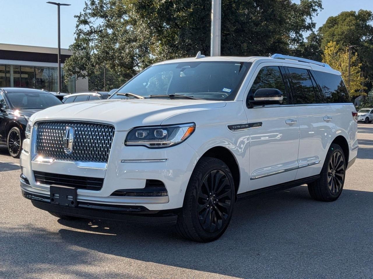 2023 Lincoln Navigator Reserve