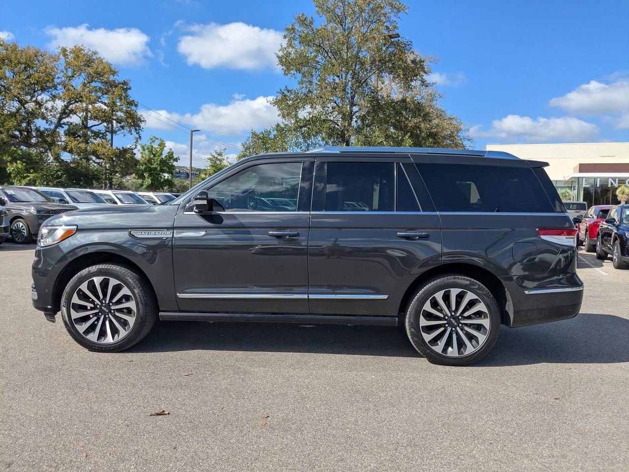 2023 Lincoln Navigator Reserve