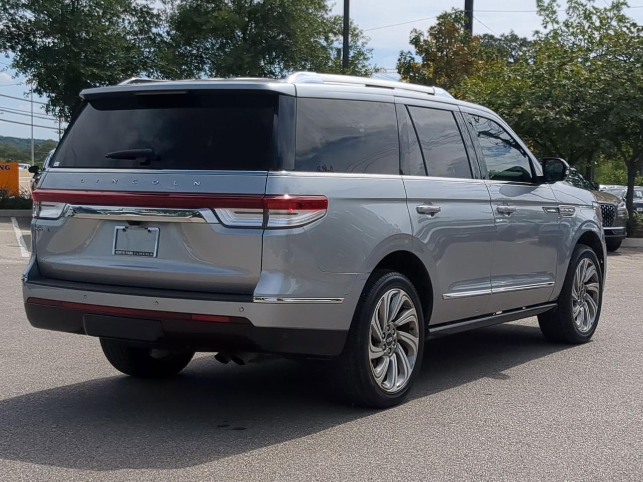 2023 Lincoln Navigator Reserve