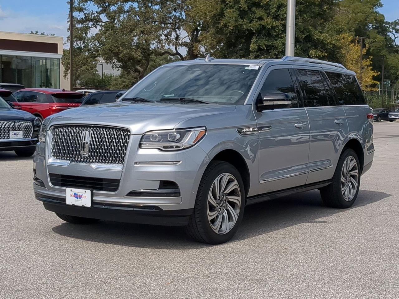 2023 Lincoln Navigator Reserve