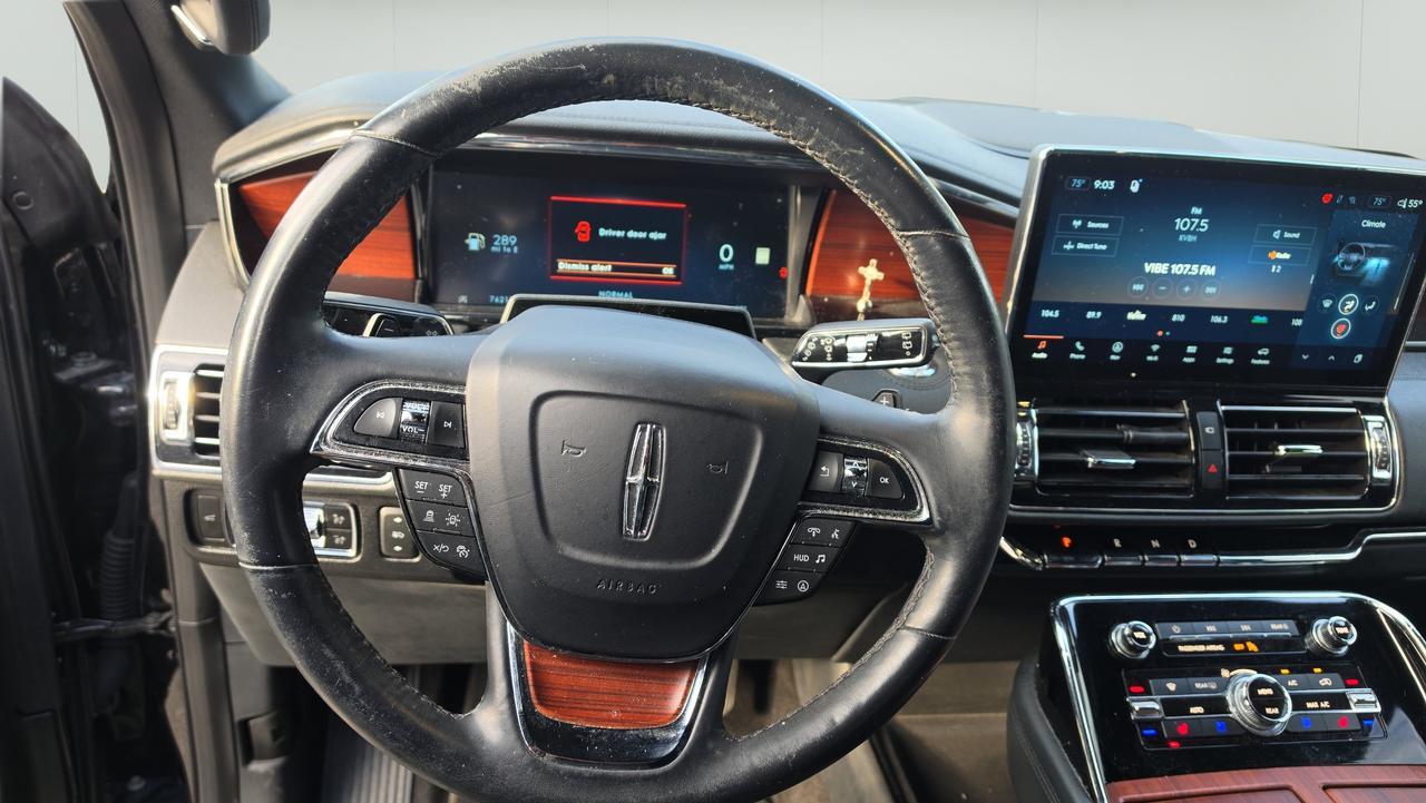 2023 Lincoln Navigator Reserve