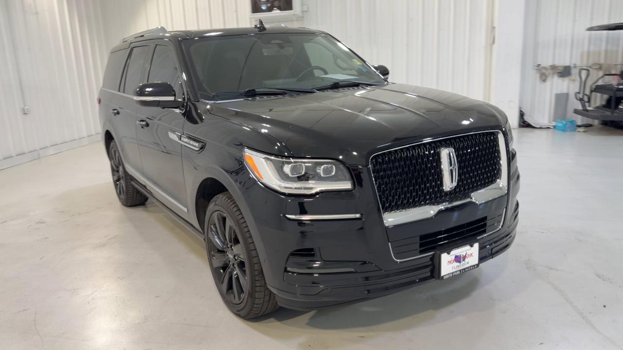 2023 Lincoln Navigator Reserve