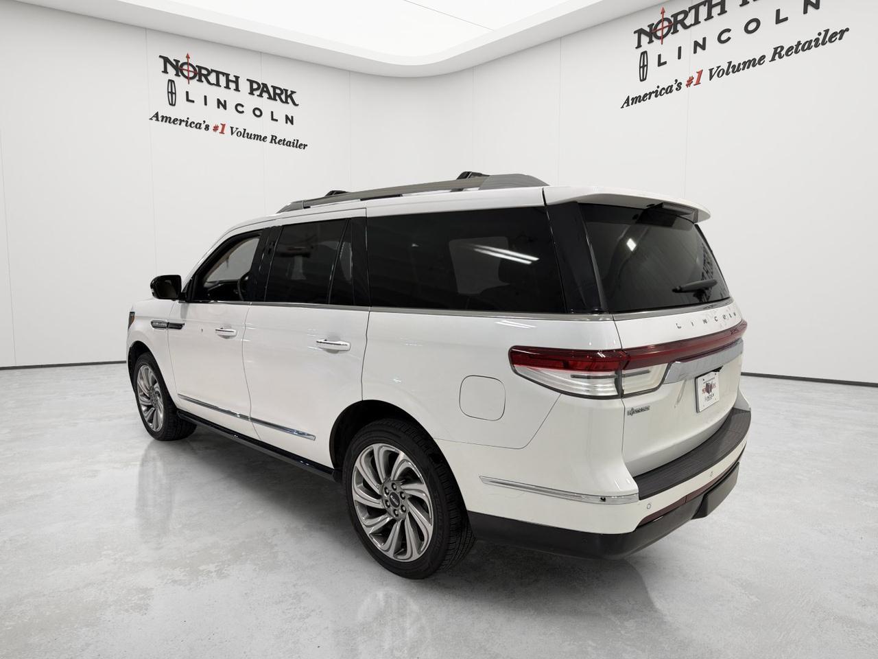 2023 Lincoln Navigator Reserve