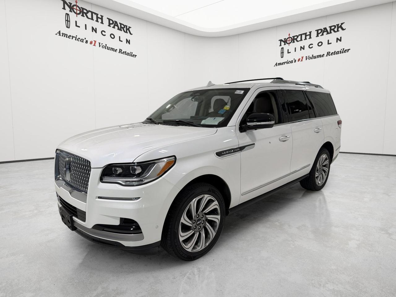 2023 Lincoln Navigator