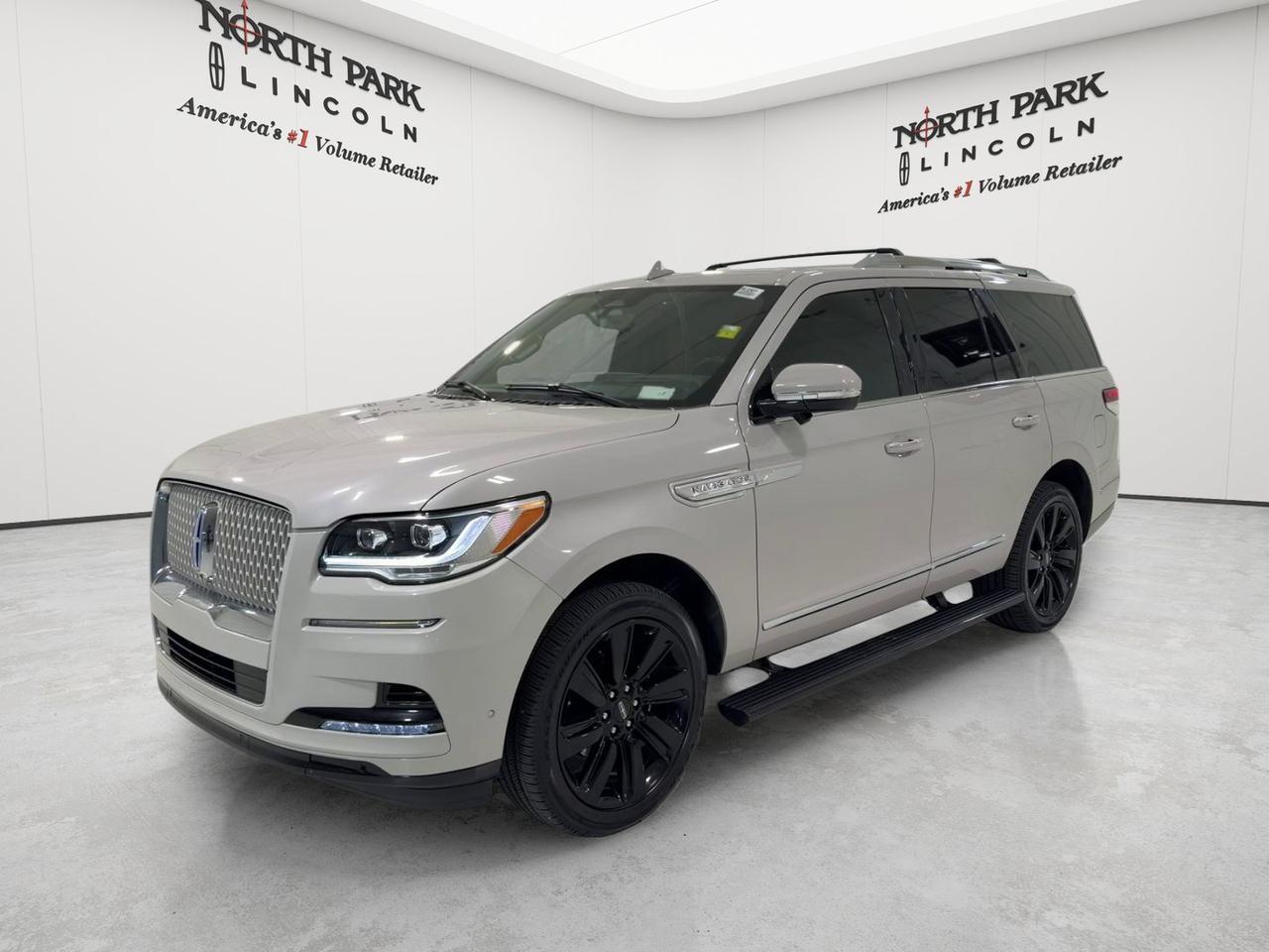 2023 Lincoln Navigator