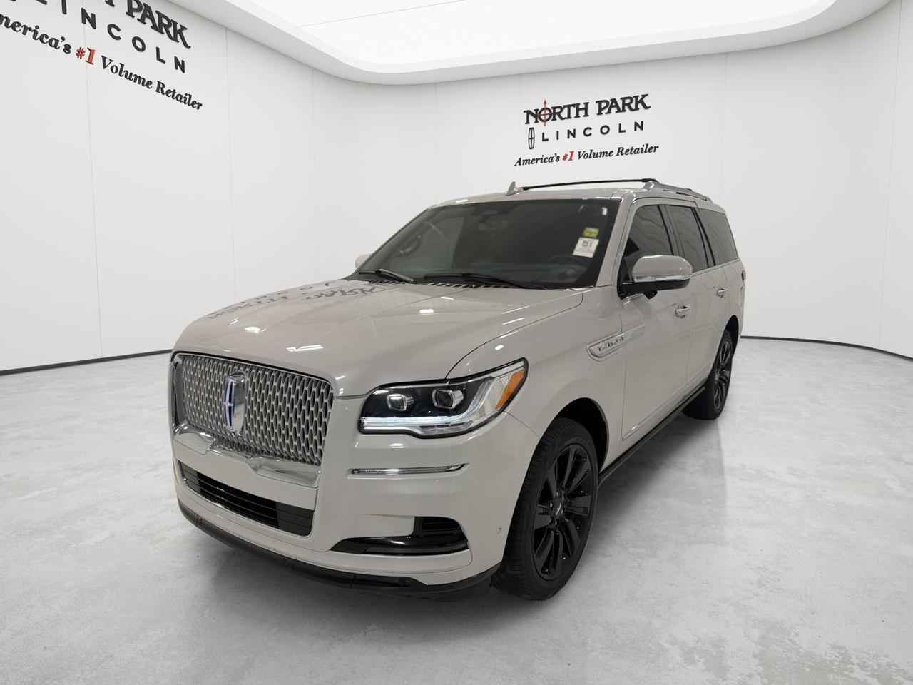 2023 Lincoln Navigator