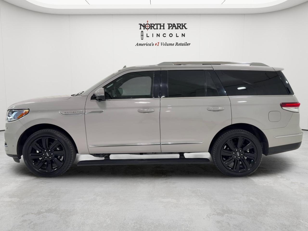 2023 Lincoln Navigator Reserve