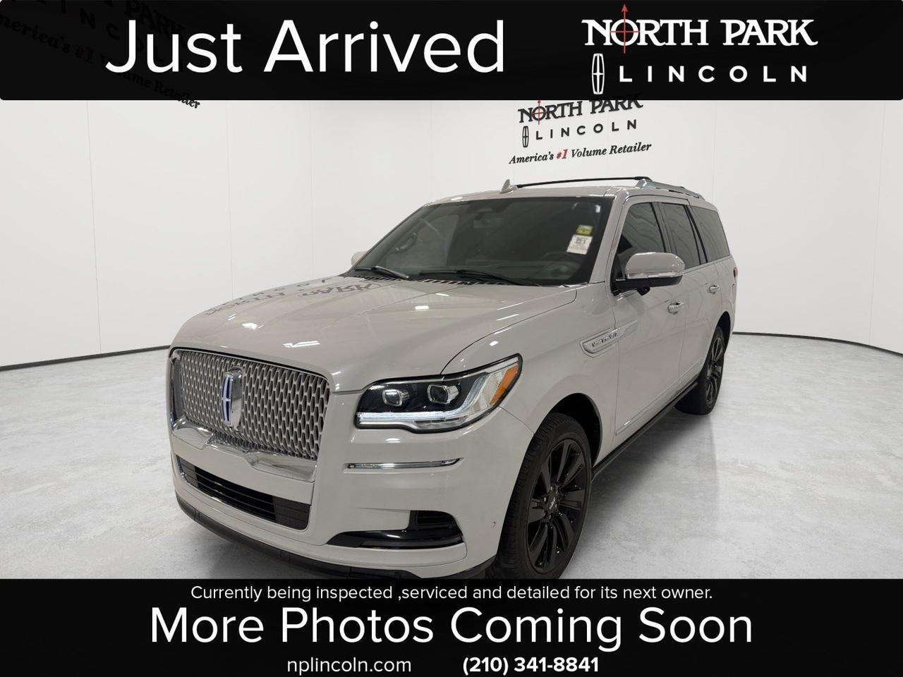 2023 Lincoln Navigator