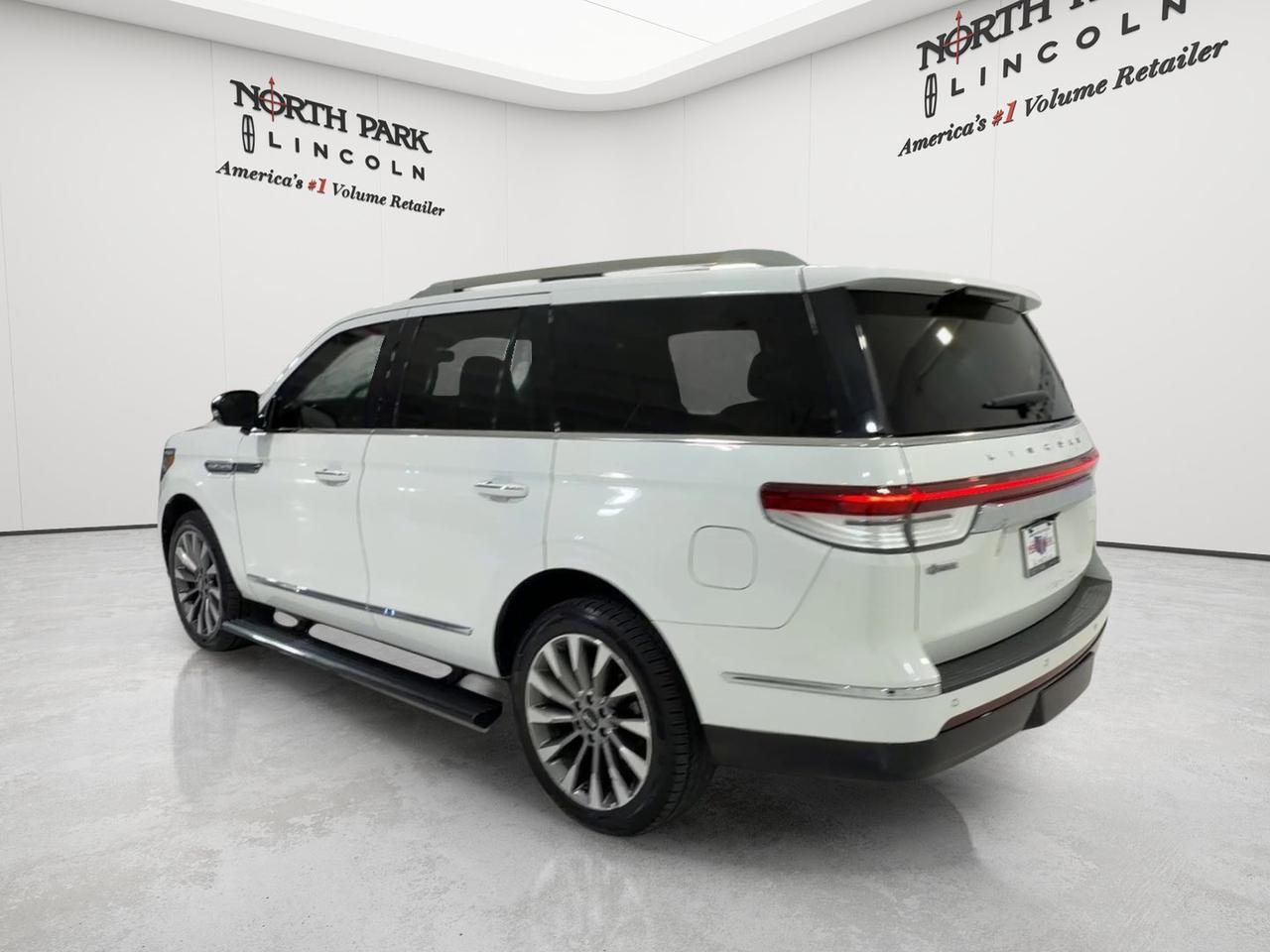 2023 Lincoln Navigator Reserve