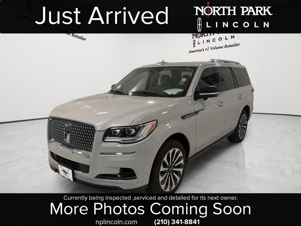 2023 Lincoln Navigator