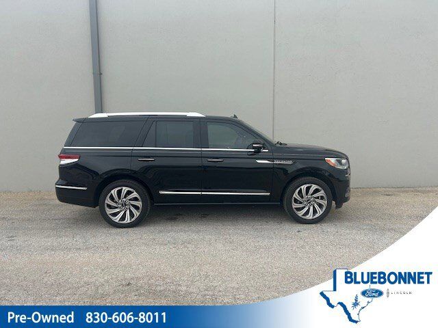 2023 Lincoln Navigator