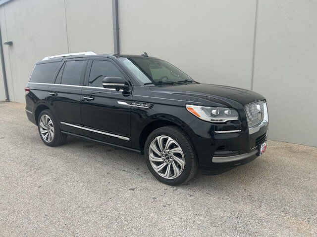 2023 Lincoln Navigator Reserve