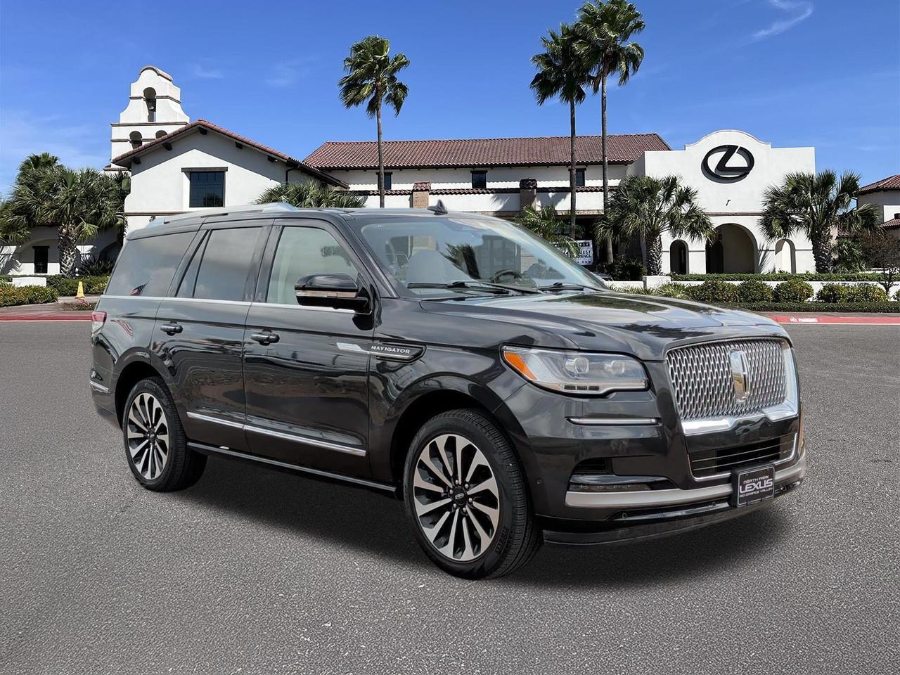 2023 Lincoln Navigator