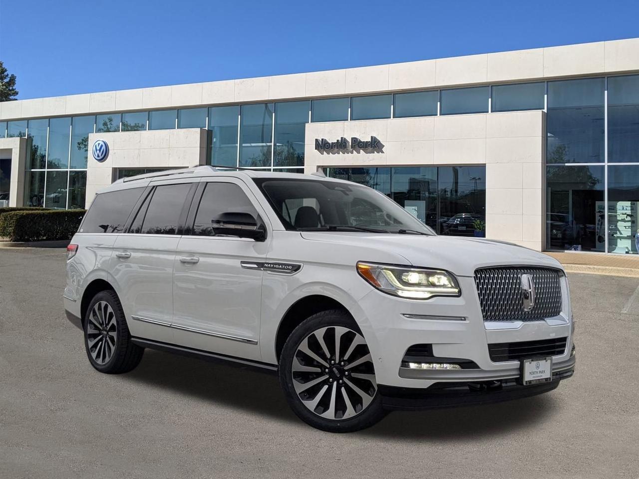 2023 Lincoln Navigator
