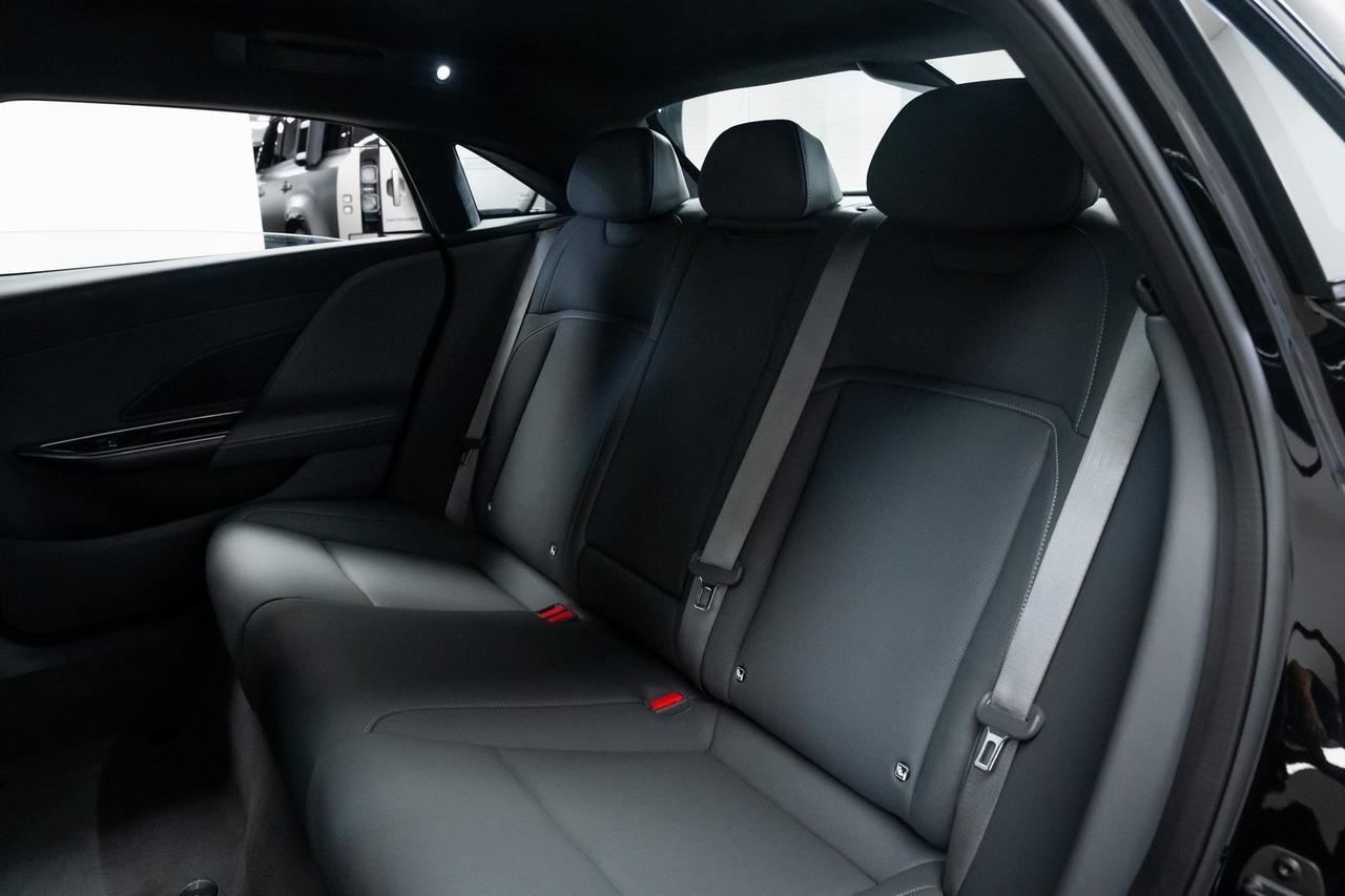 2023 Lucid Air Pure 1 Owner Heated Seats Adaptive Suspension Portland OR