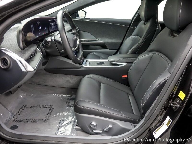 2023 Lucid Air Pure Willowbrook IL