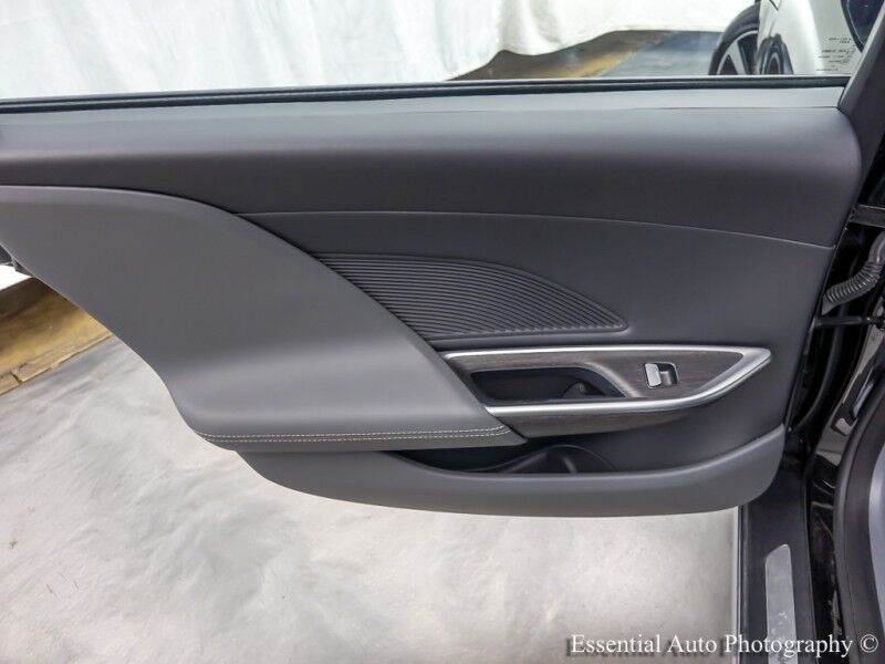 2023 Lucid Air Pure Willowbrook IL