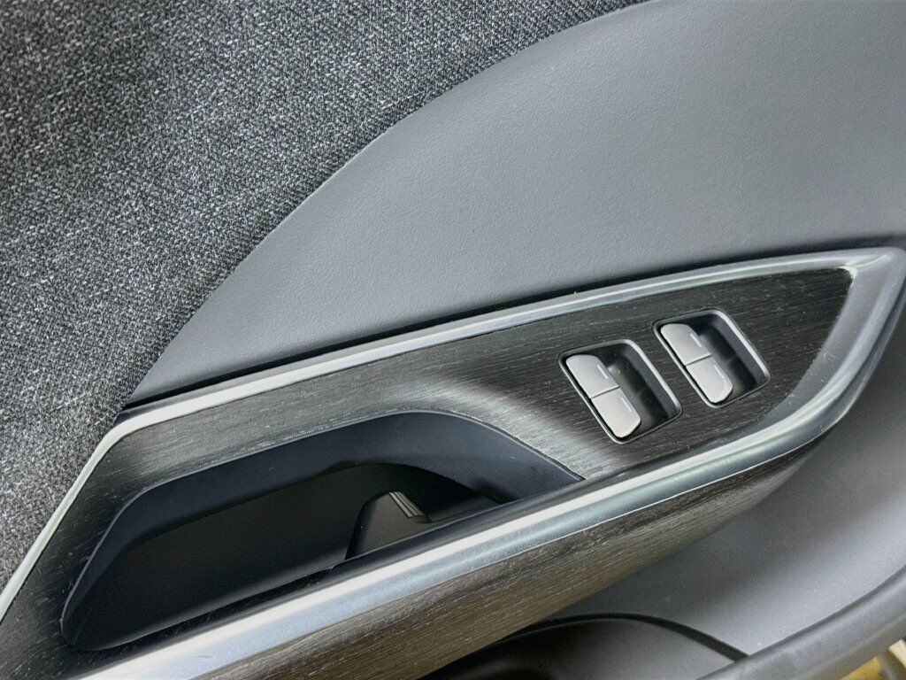 2023 Lucid Air Pure Willowbrook IL