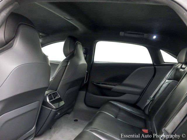 2023 Lucid Air Pure Willowbrook IL