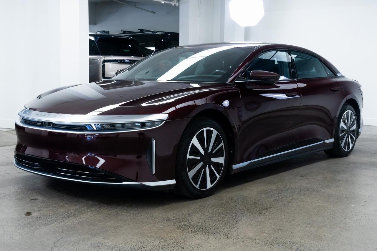 2023 Lucid Air Touring 1 Owner Vented Seats Wireless Carplay Portland OR