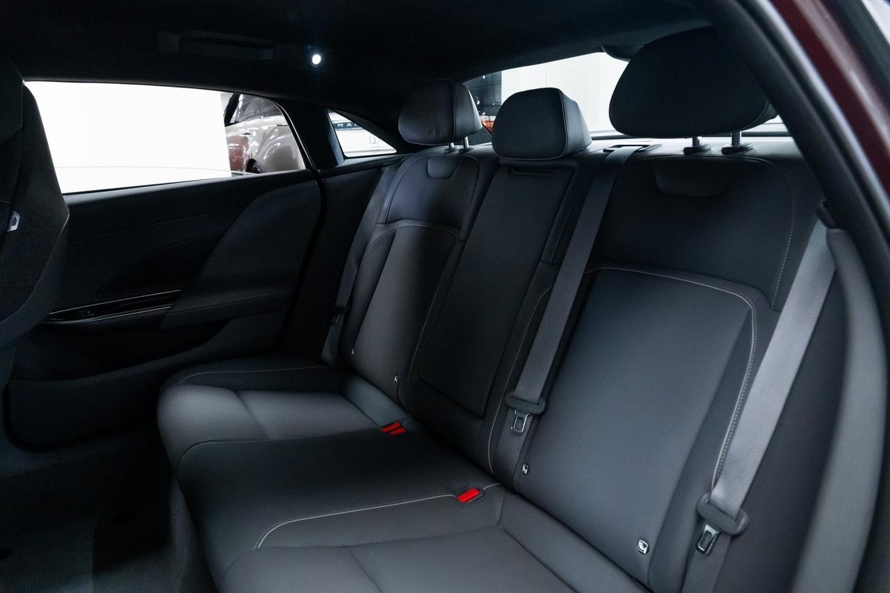 2023 Lucid Air Touring 1 Owner Vented Seats Wireless Carplay Portland OR