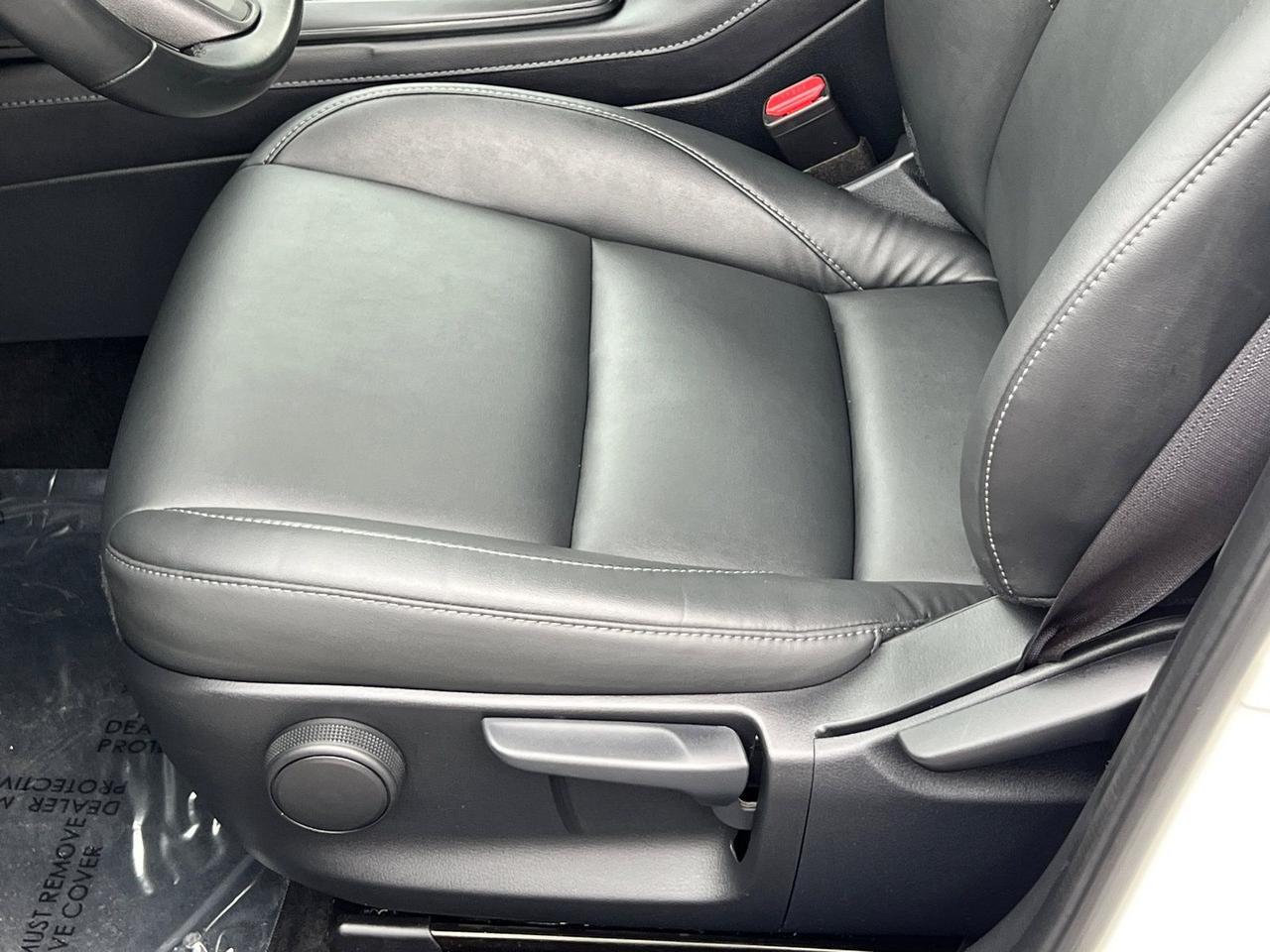 2023 MAZDA CX-30 2.5 S Select Package Hagerstown MD