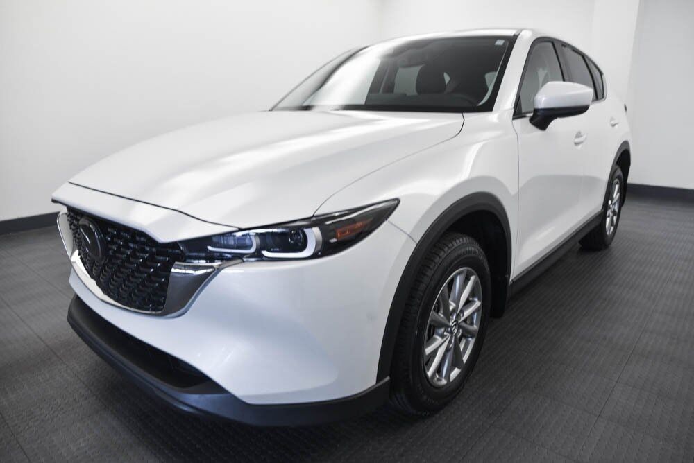 2023 MAZDA CX-5 2.5 S Preferred Package Akron OH