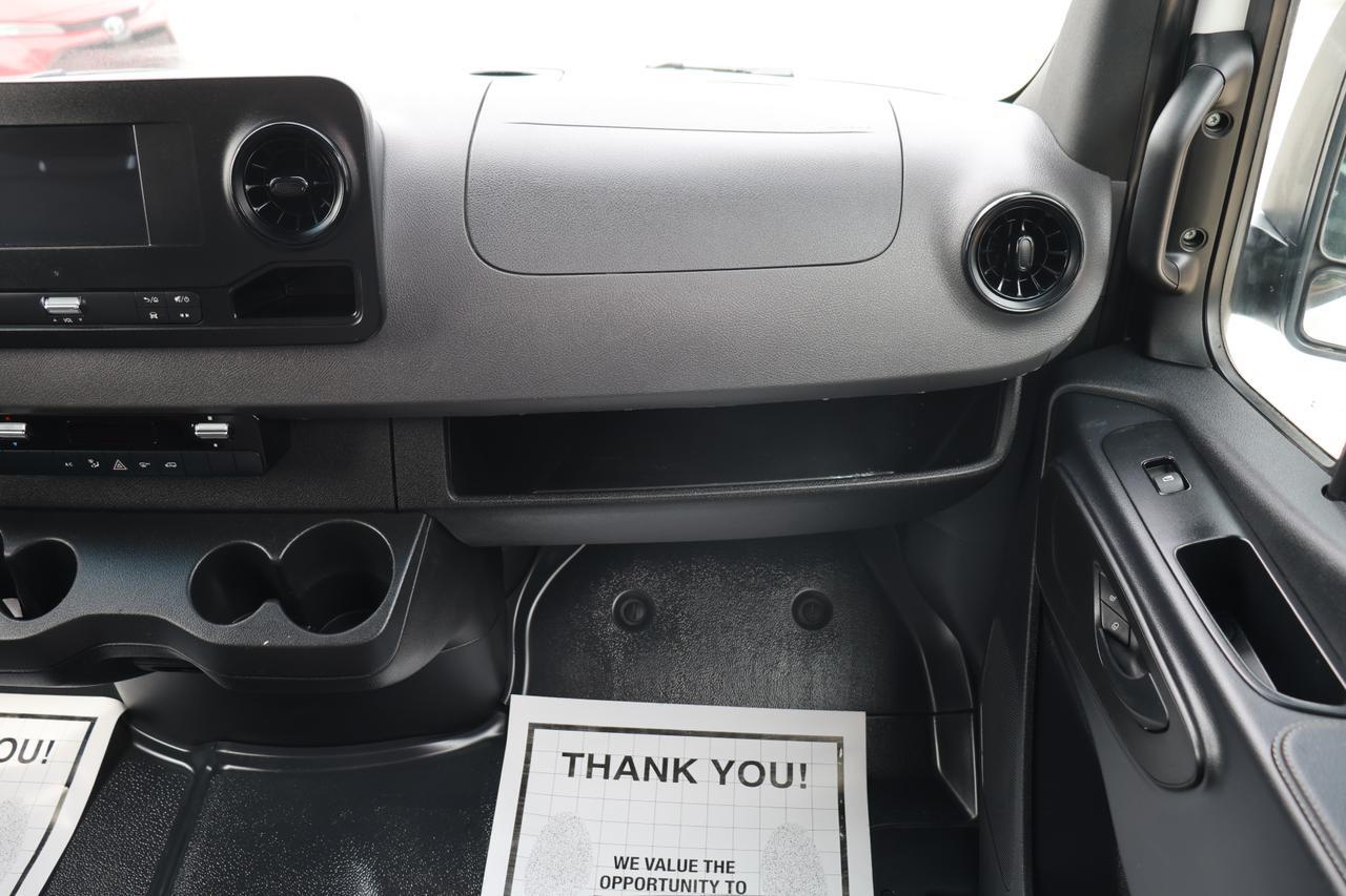 2023 MERCEDES-BENZ SPRINTER 2500 Houston TX