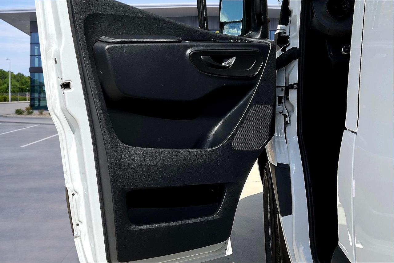2023 MERCEDES-BENZ SPRINTER 2500 Houston TX