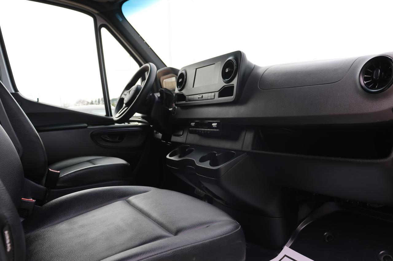 2023 MERCEDES-BENZ SPRINTER 2500 Houston TX