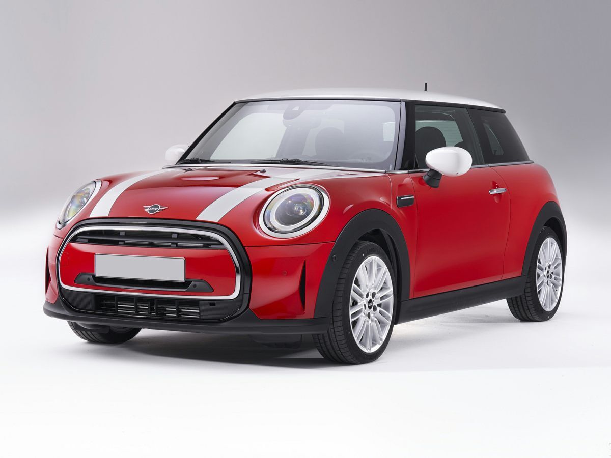 2023 MINI Cooper Base Green Bay WI