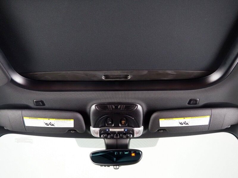 2023 MINI Cooper S 4 Door *ICONIC TRIM, HEADS-UP DISPLAY, NAVIGATION, BACKUP-CAMERA, COLOR TOUCHSCREEN, PANORAMA MOONROOF, CHESTERFIELD LEATHER, HEATED SEATS, HARMAN/KARDON, WIRELESS CHARGING, APPLE CARPLAY Round Rock TX