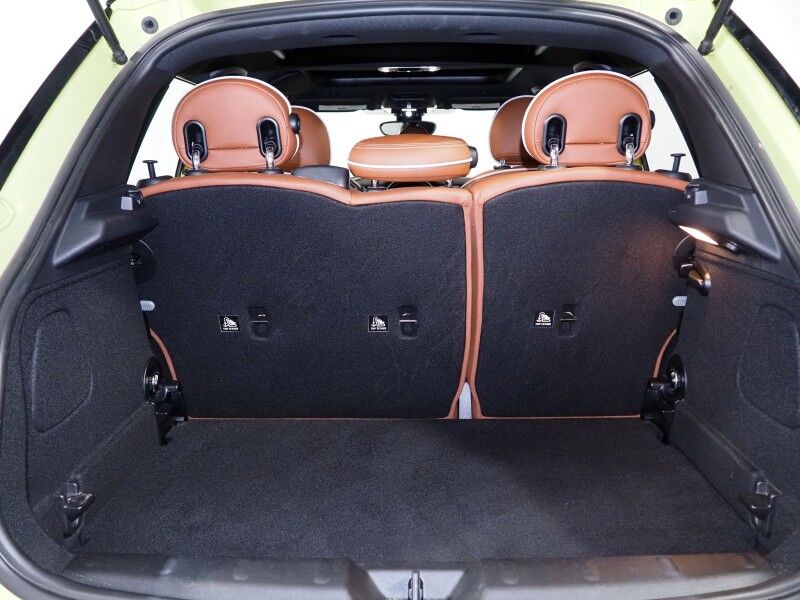 2023 MINI Cooper S 4 Door *ICONIC TRIM, HEADS-UP DISPLAY, NAVIGATION, BACKUP-CAMERA, COLOR TOUCHSCREEN, PANORAMA MOONROOF, CHESTERFIELD LEATHER, HEATED SEATS, HARMAN/KARDON, WIRELESS CHARGING, APPLE CARPLAY Round Rock TX