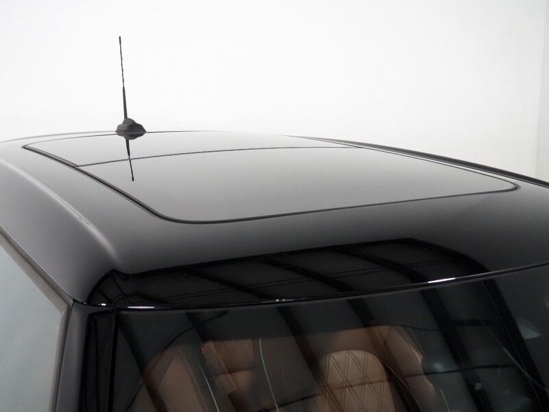 2023 MINI Cooper S 4 Door *ICONIC TRIM, HEADS-UP DISPLAY, NAVIGATION, BACKUP-CAMERA, COLOR TOUCHSCREEN, PANORAMA MOONROOF, CHESTERFIELD LEATHER, HEATED SEATS, HARMAN/KARDON, WIRELESS CHARGING, APPLE CARPLAY Round Rock TX