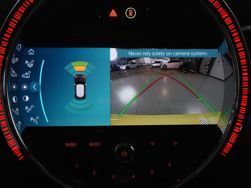 2023 MINI Cooper S 4 Door *ICONIC TRIM, HEADS-UP DISPLAY, NAVIGATION, BACKUP-CAMERA, COLOR TOUCHSCREEN, PANORAMA MOONROOF, CHESTERFIELD LEATHER, HEATED SEATS, HARMAN/KARDON, WIRELESS CHARGING, APPLE CARPLAY Round Rock TX