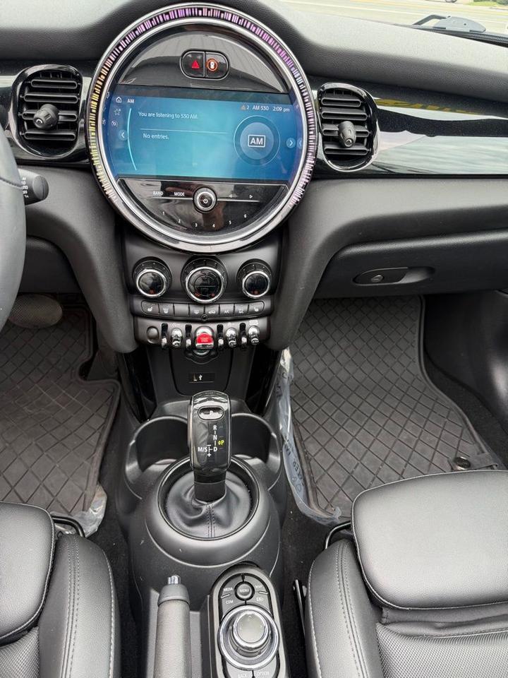 2023 MINI Cooper S Signature Orange MA