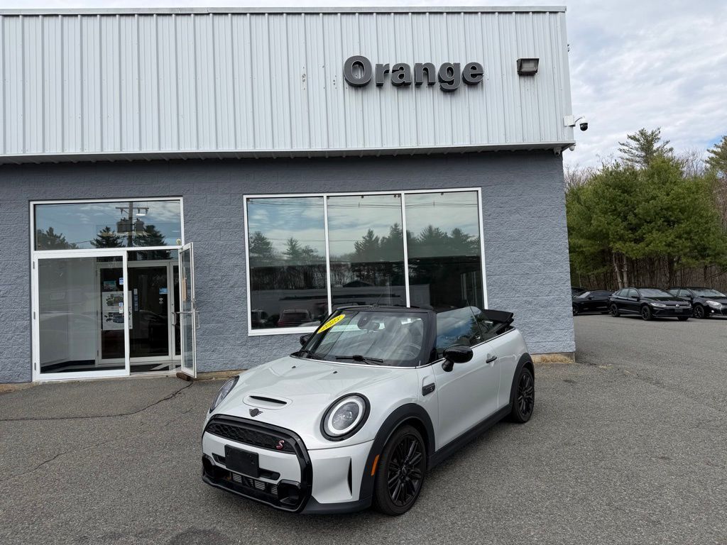2023 MINI Cooper S Signature