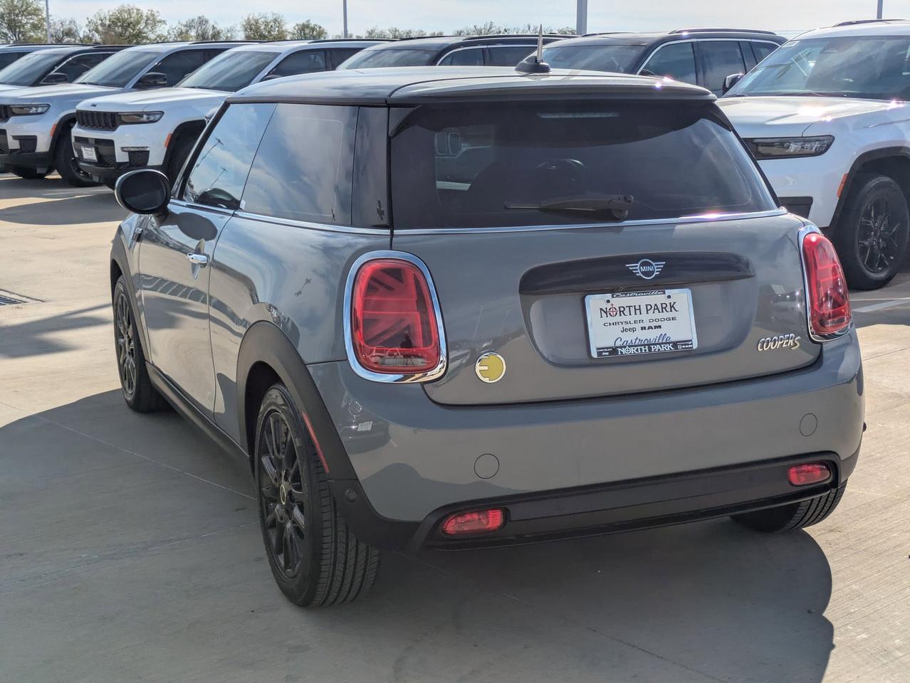 2023 MINI Hardtop 2 Door Cooper SE Castroville TX