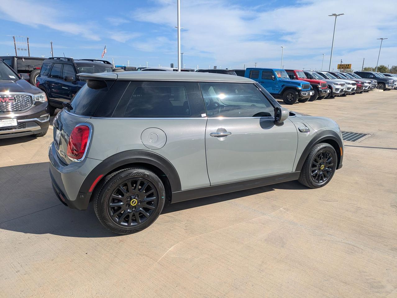 2023 MINI Hardtop 2 Door Cooper SE
