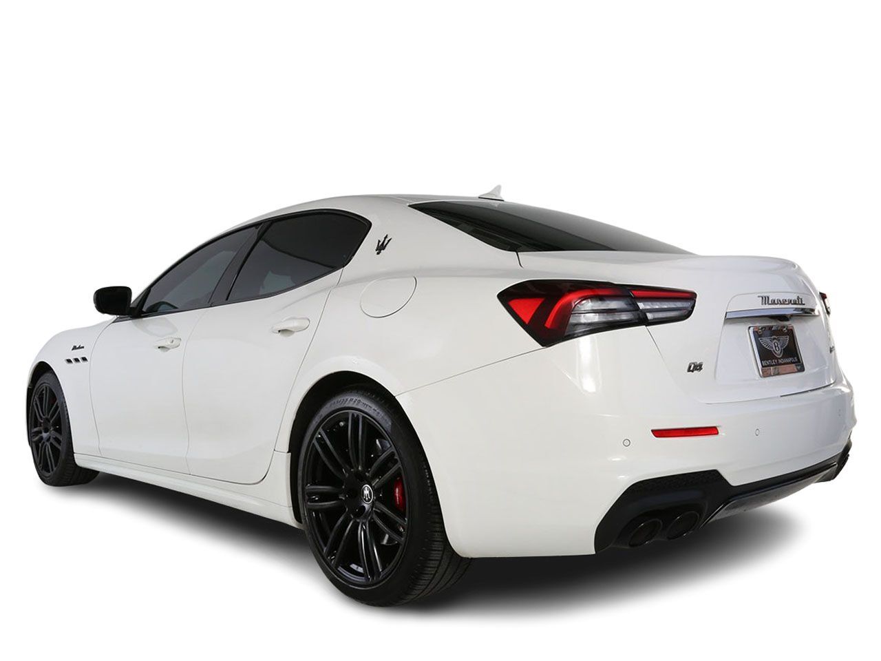 2023 Maserati Ghibli Modena Q4